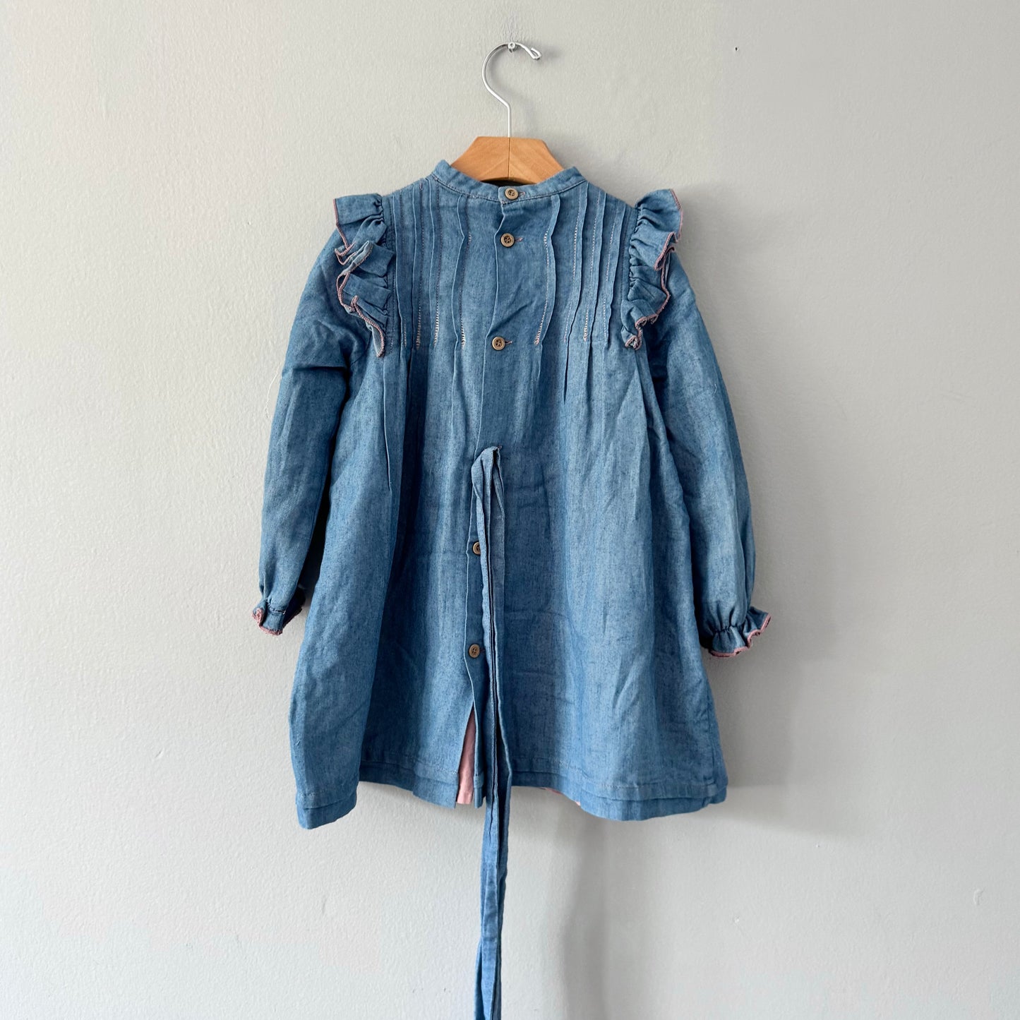 Unknown brand / Chambray dress / 5Y