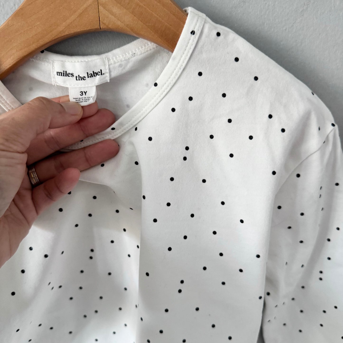 Miles the label / Manches longues blanc x pois noirs / 3A