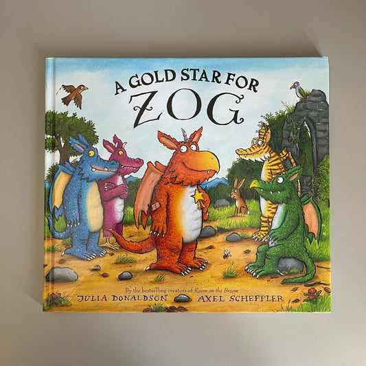 A Gold Star For Zog / Julia Donaldson