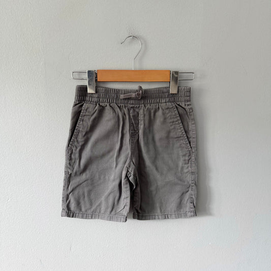 Levi's / Grey chino shorts / 7-8Y