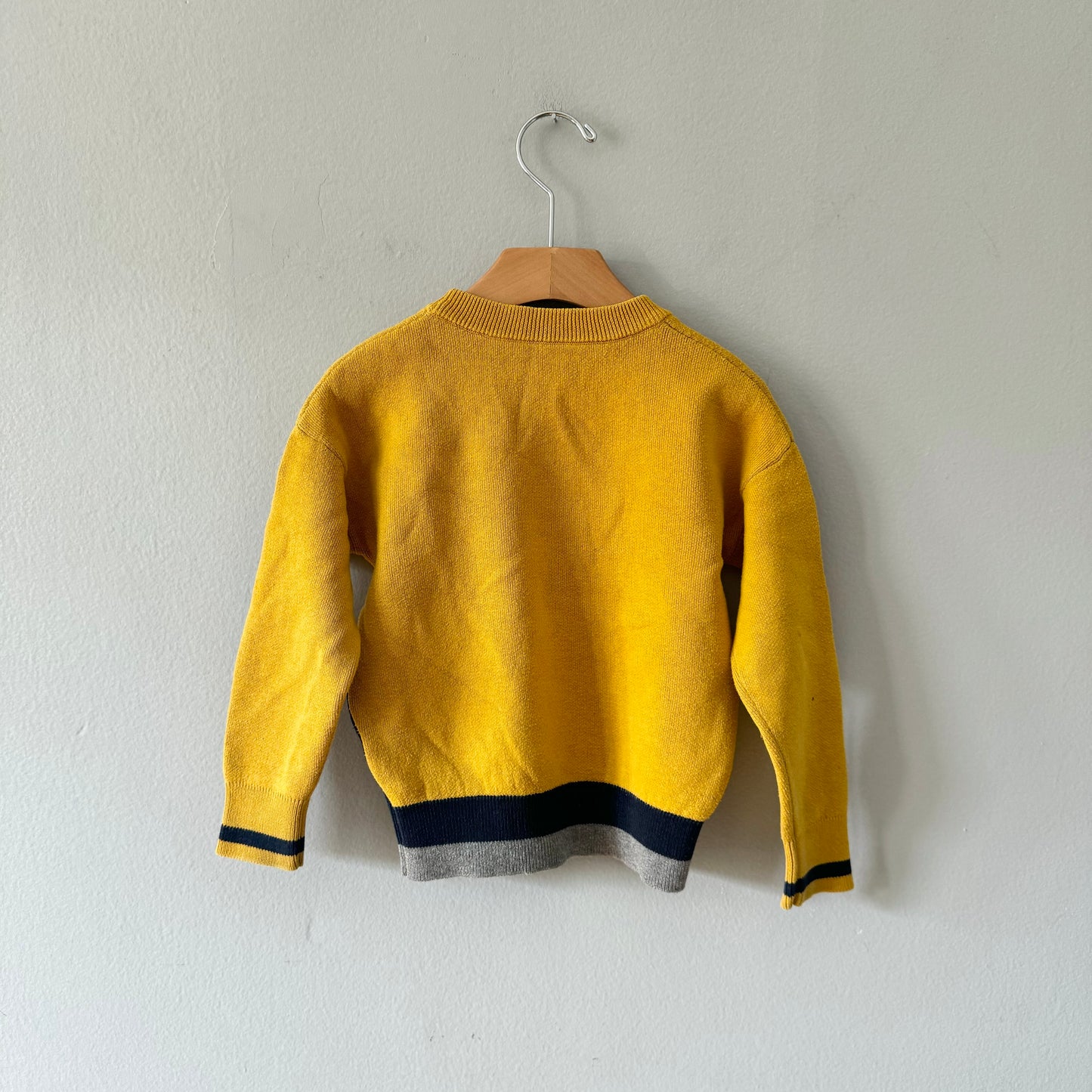 No brand / Yellow knit pullover / 3Y