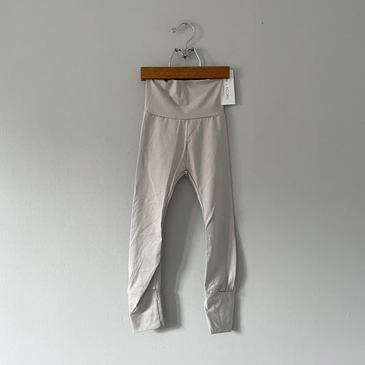 Oak + Acorn / Bamboo Leggings | Silver / 3-5T - New with tag