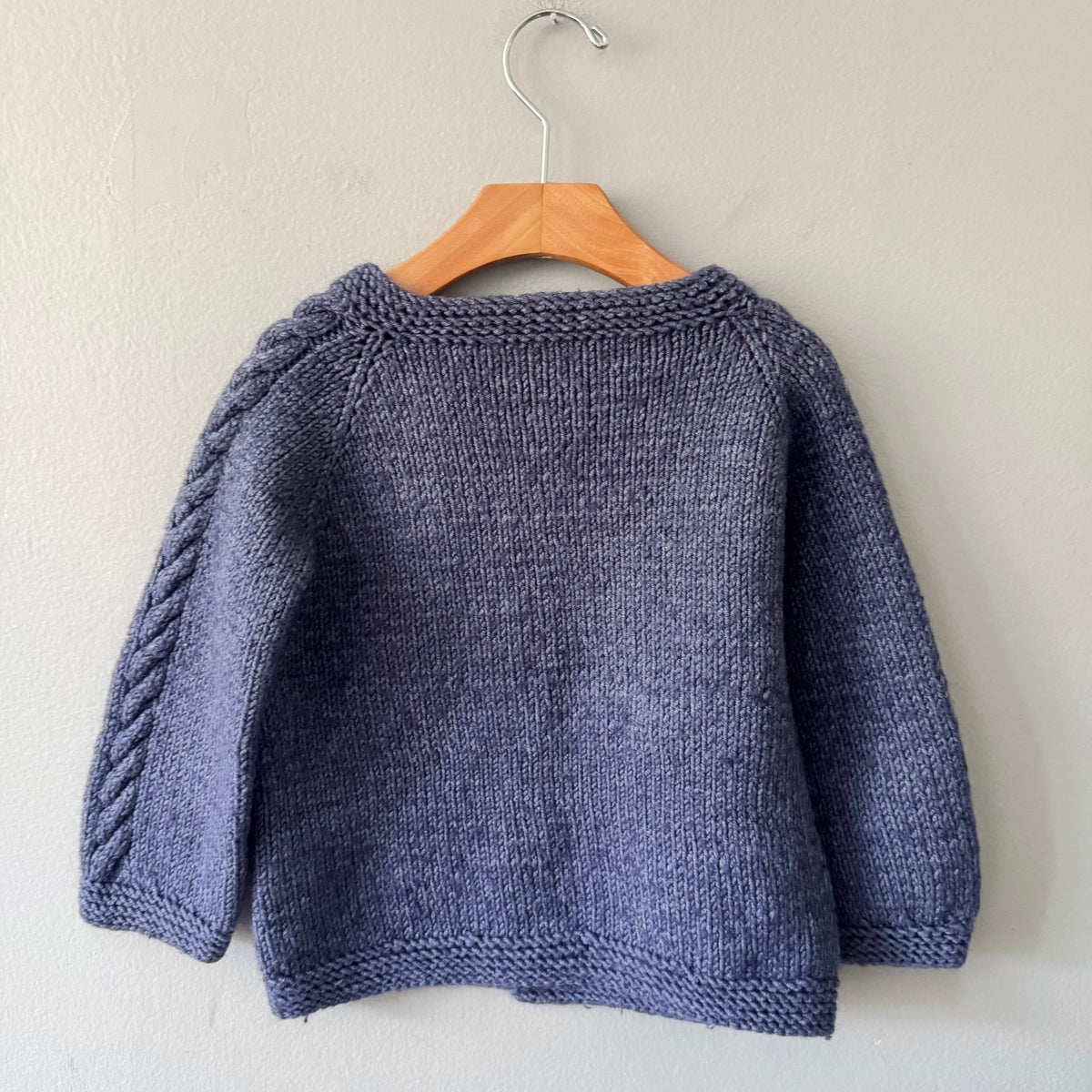 Handmade / Smokey blue knit cardigan / 3Y