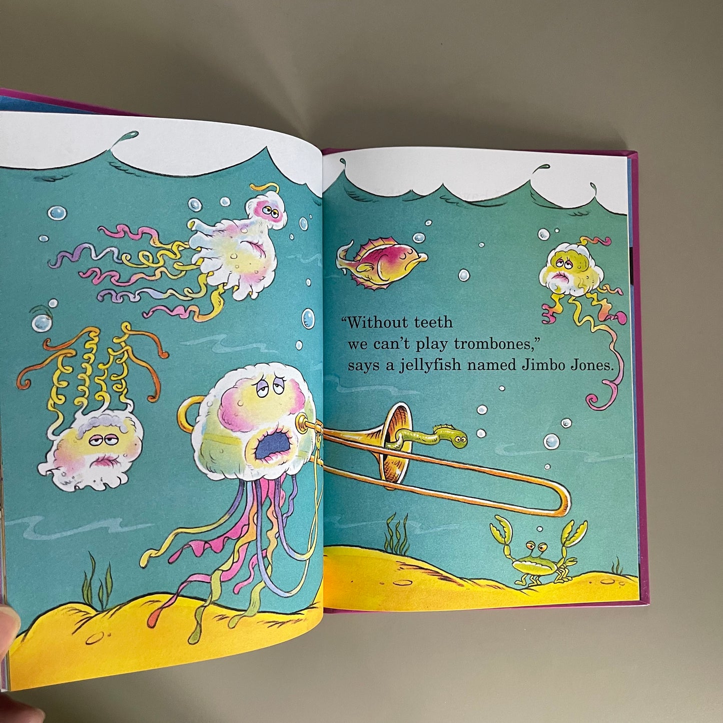 The Tooth Book / Dr. Seuss