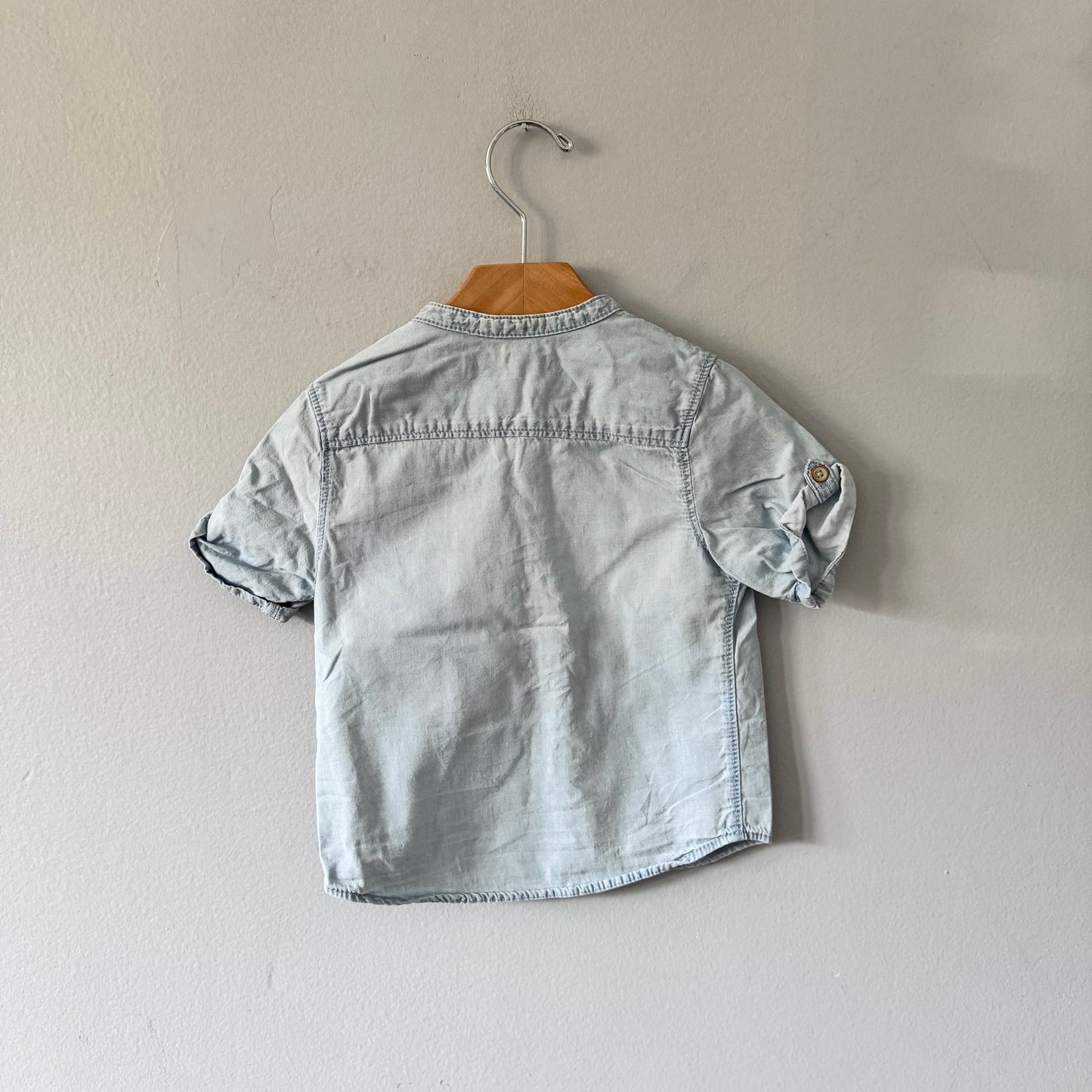 Zara / Chemise chambray manches courtes / 18-24M
