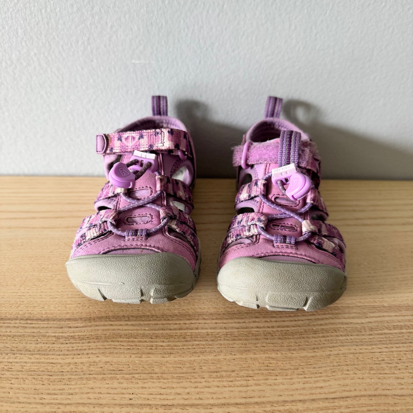 Keen / Sandals / US10