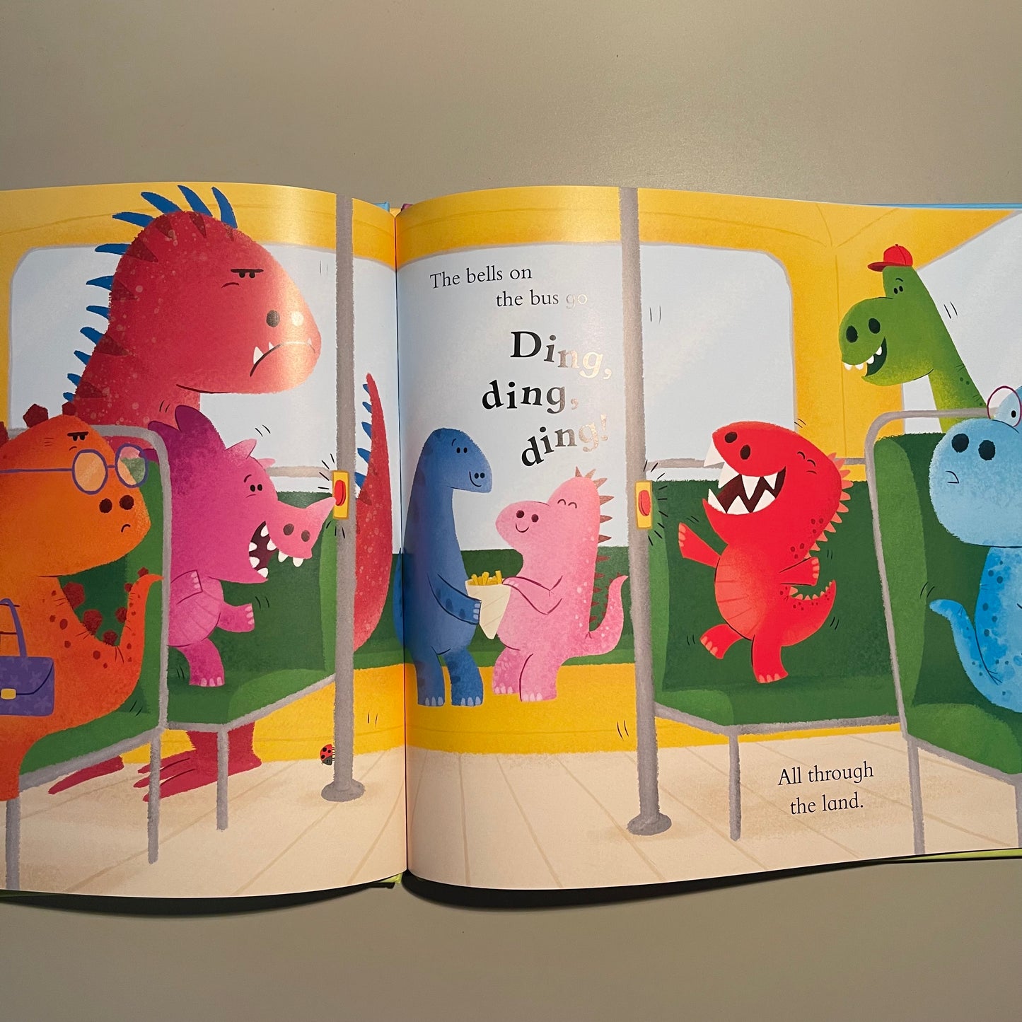 The Dinos on The Bus / Peter Millett