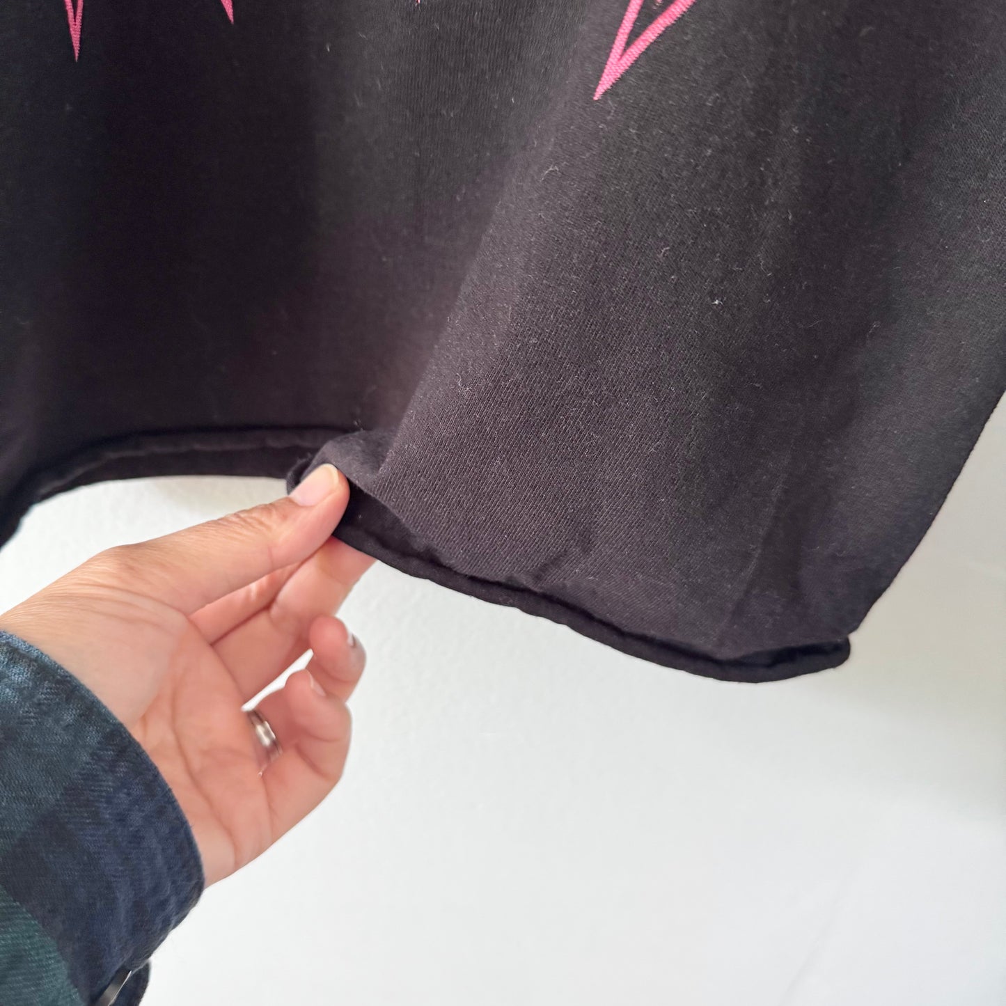 Def Leppard / Black T-shirt / 8Y