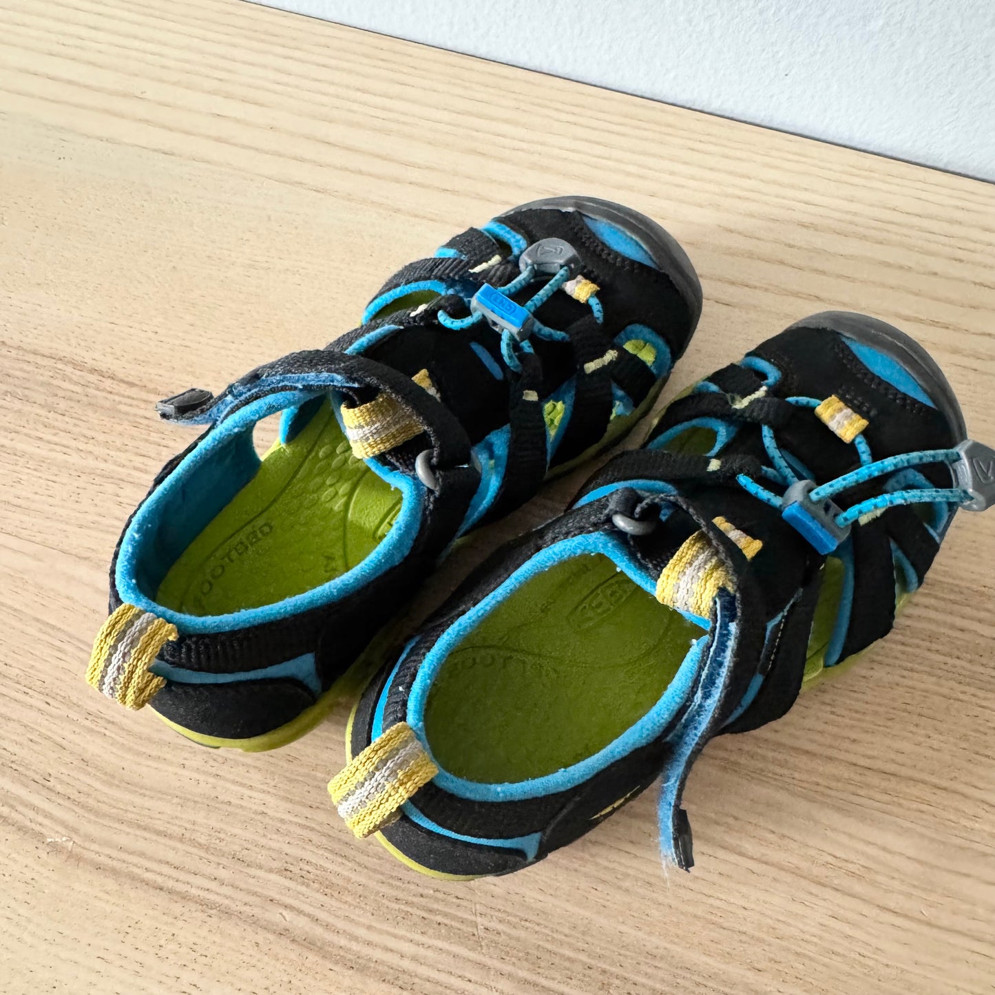 Keen / Sandales / US12