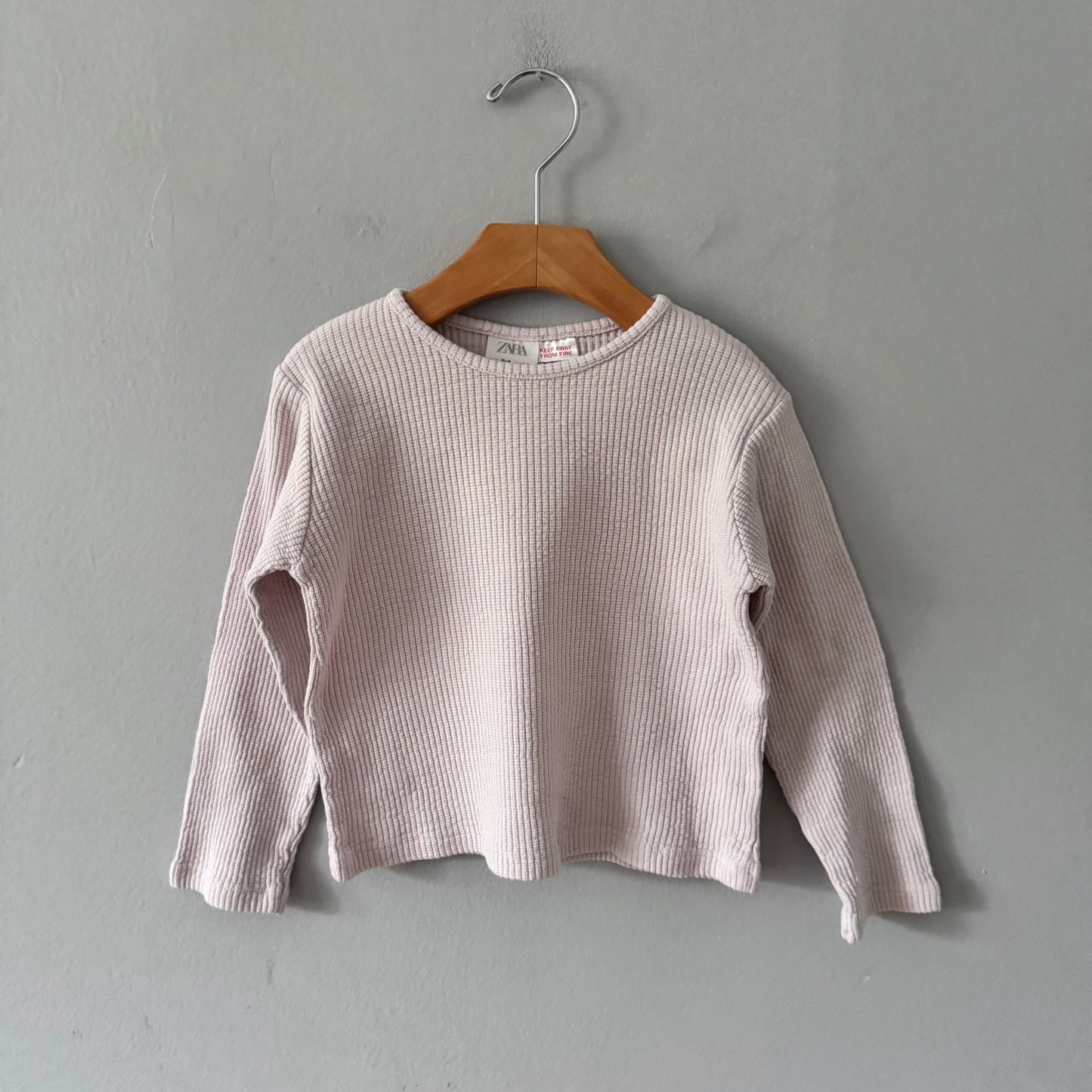 Zara / Light pink ribbed long sleeve / 3-4Y