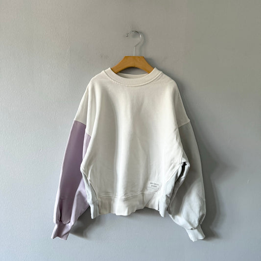 Zara / White x pastel sweatshirt / 10Y