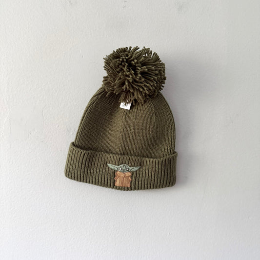 Gap / Khaki Yoda pompom beanie / 2-3Y - New with tag