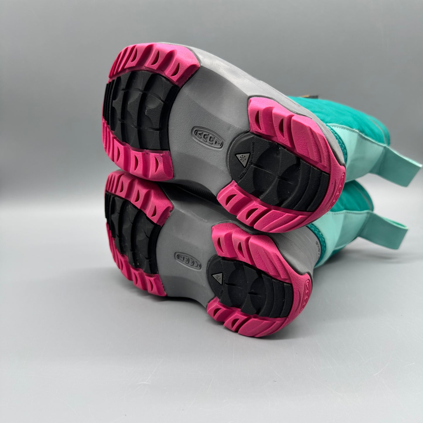 Keen / Snow Boots / US9