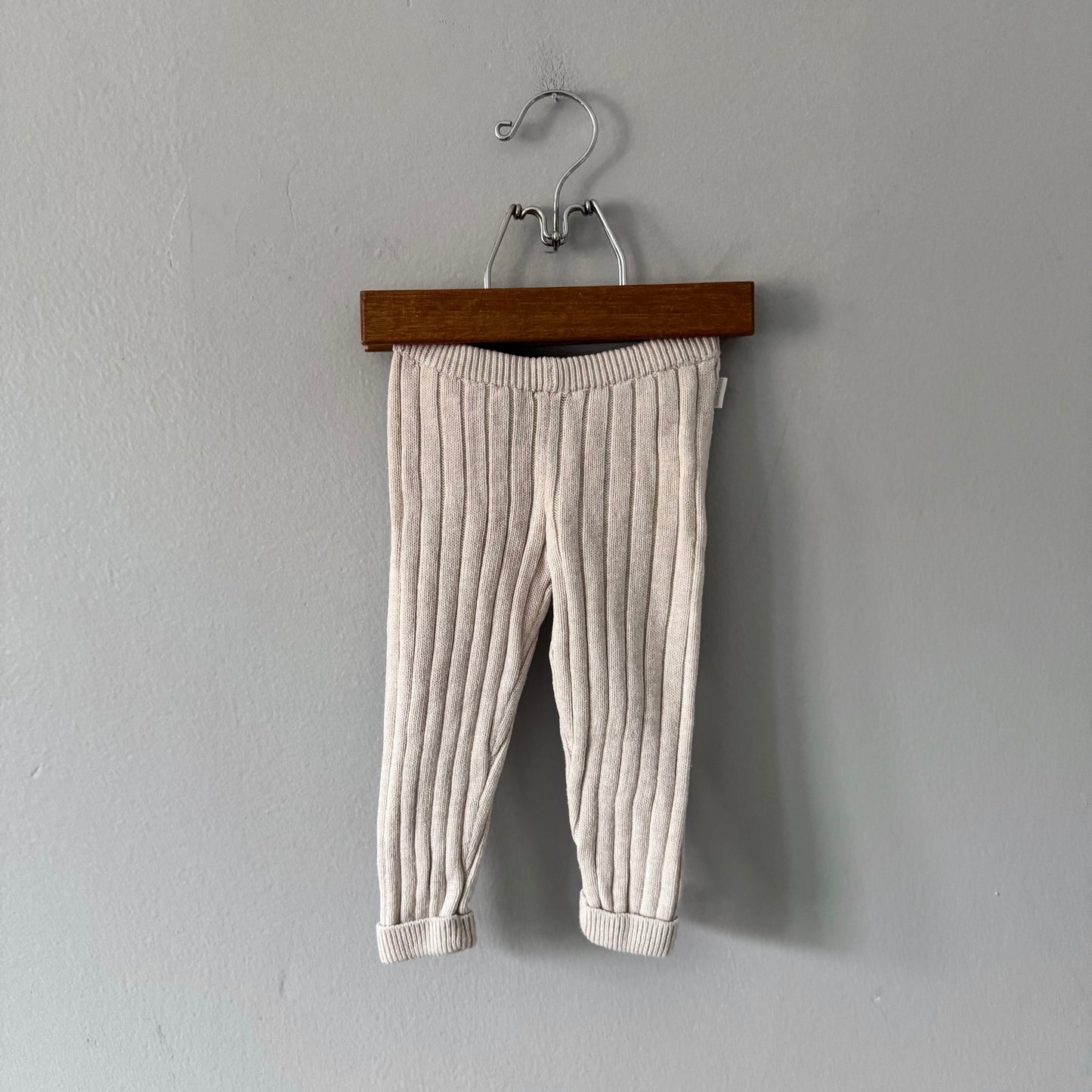 Noppies / Pantalon en tricot côtelé couleur avoine / 6-9M