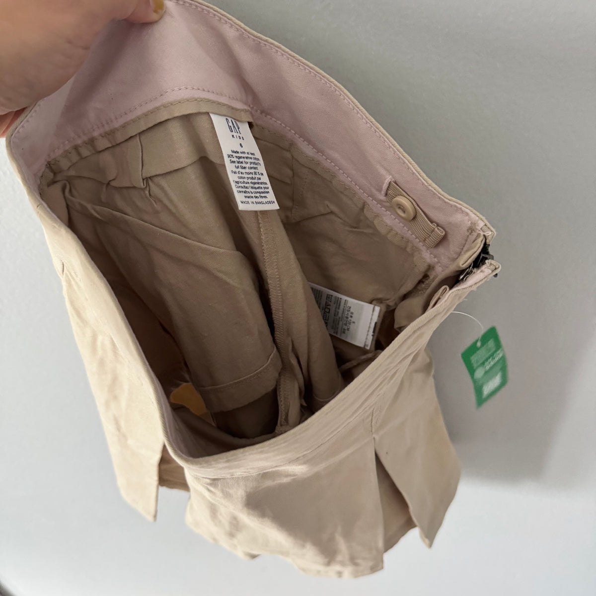 Gap / Beige chino skirt / 6Y - New with tag - 2 Available