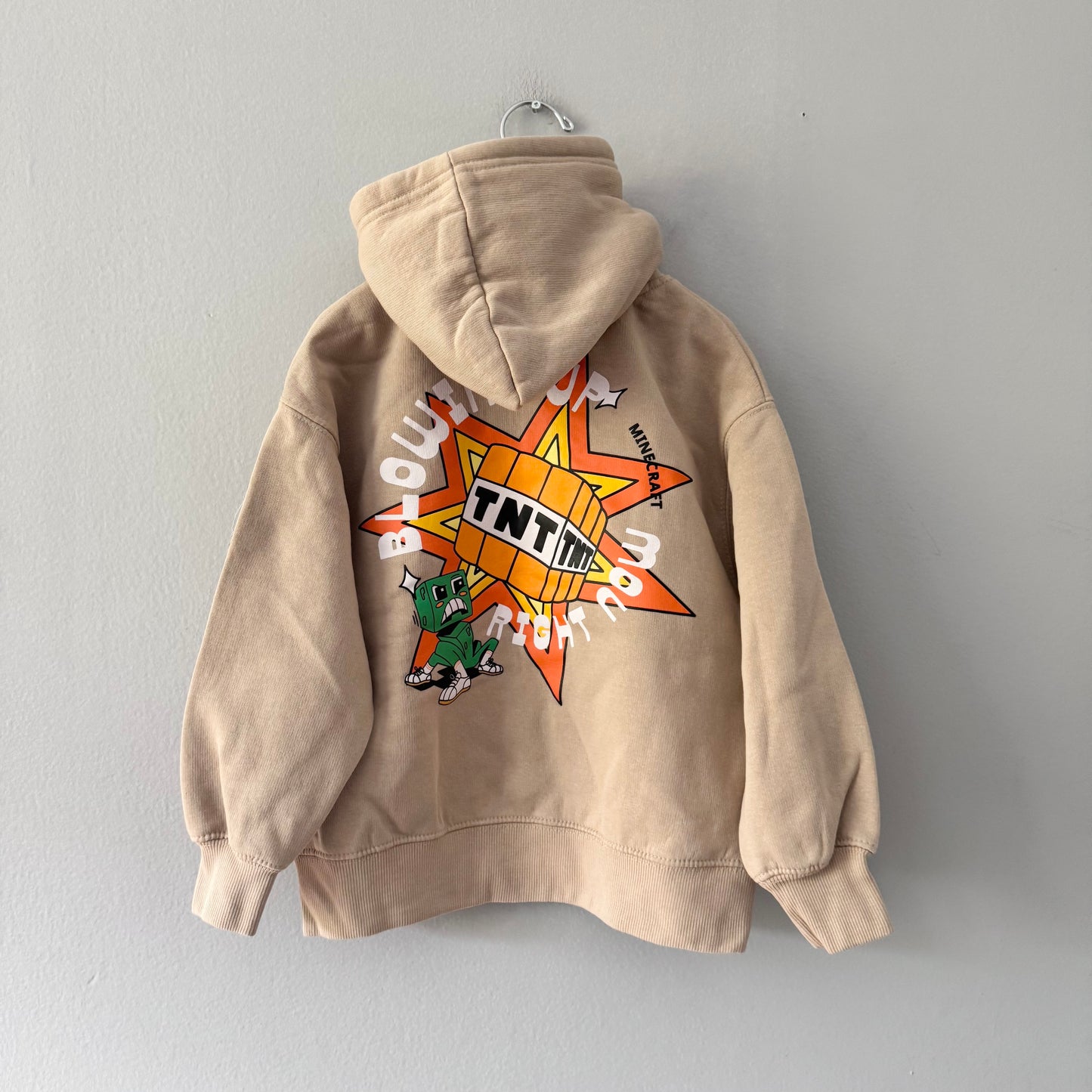 Zara / Beige x Minecraft hoodie / 6-7Y