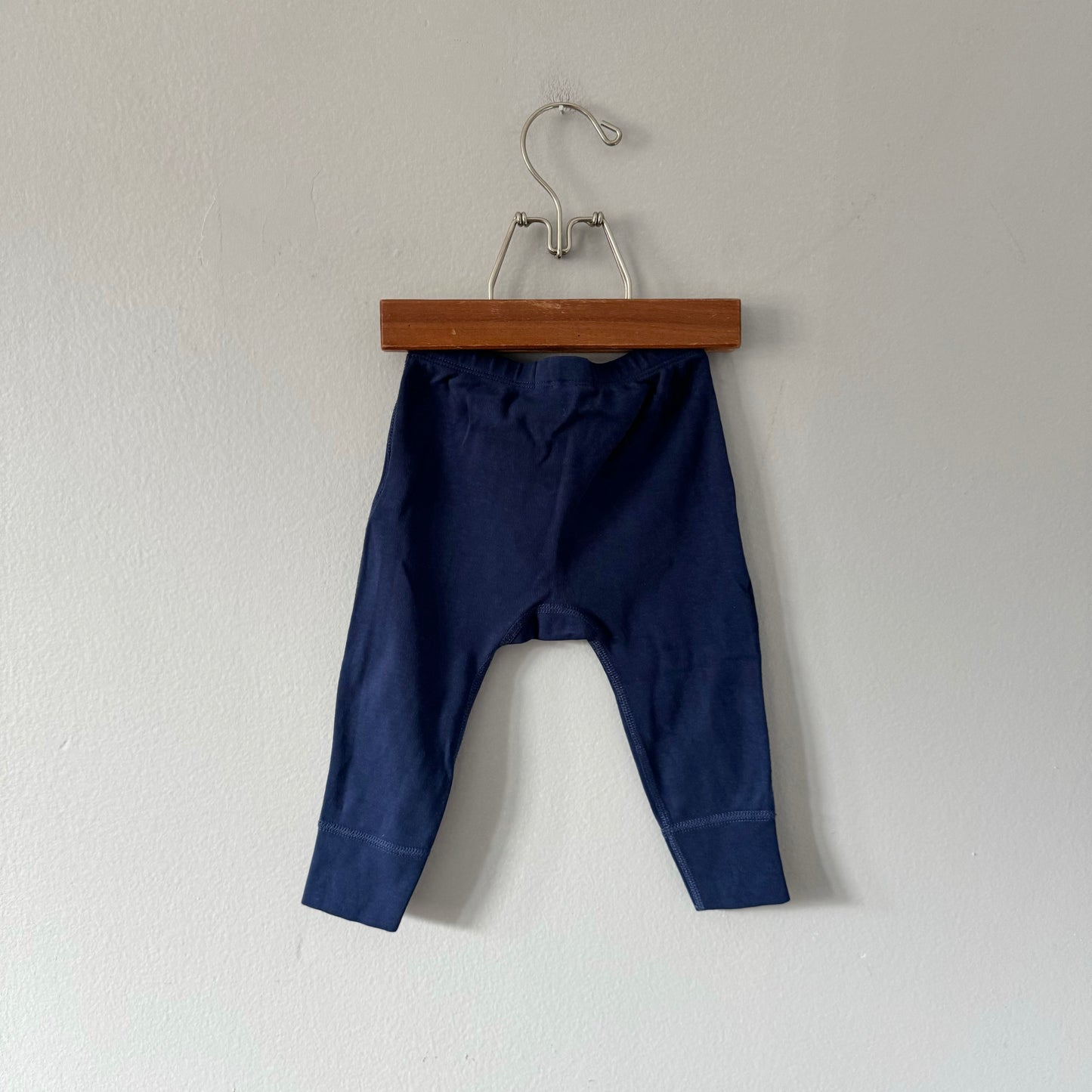 Sapling / Navy organic cotton pants / 6-12M