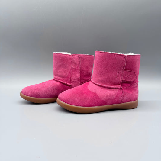 UGG / Boots / US10