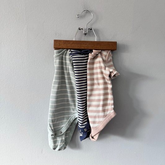 John Lewis / 3 set of onesies / 3-6M