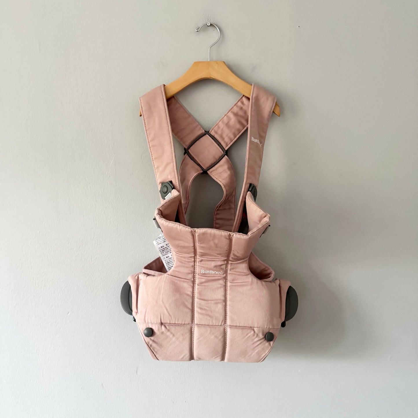 Baby Bjorn / Baby carrier mini / 0-12M