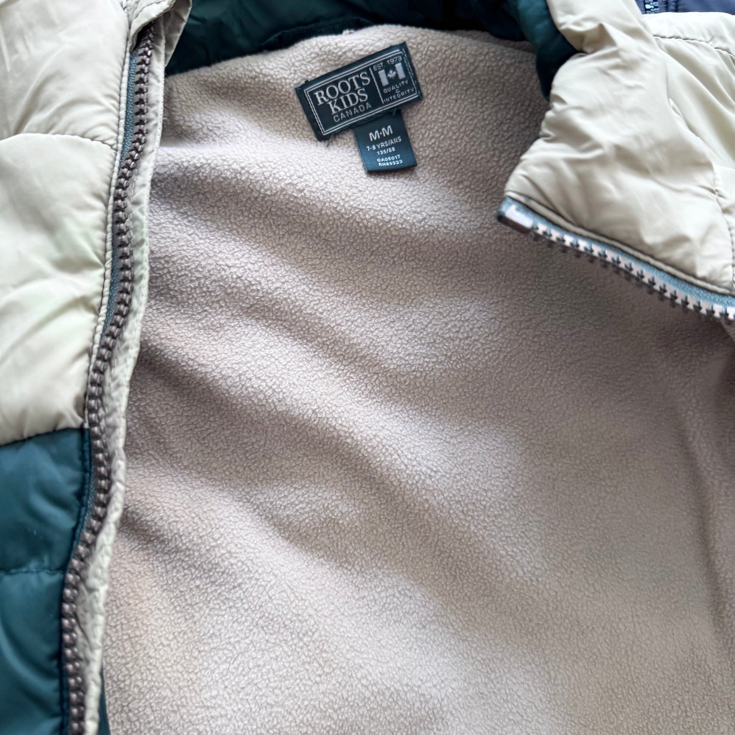 Roots / Khaki x beige puffer vest / 7-8Y