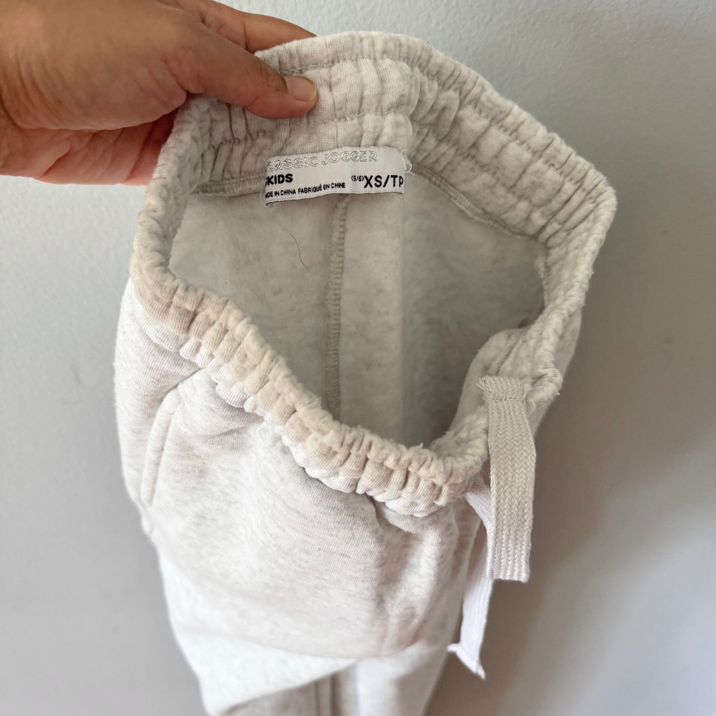 U Kids / Light grey jogger / 5-6Y(Fits 6-7Y)
