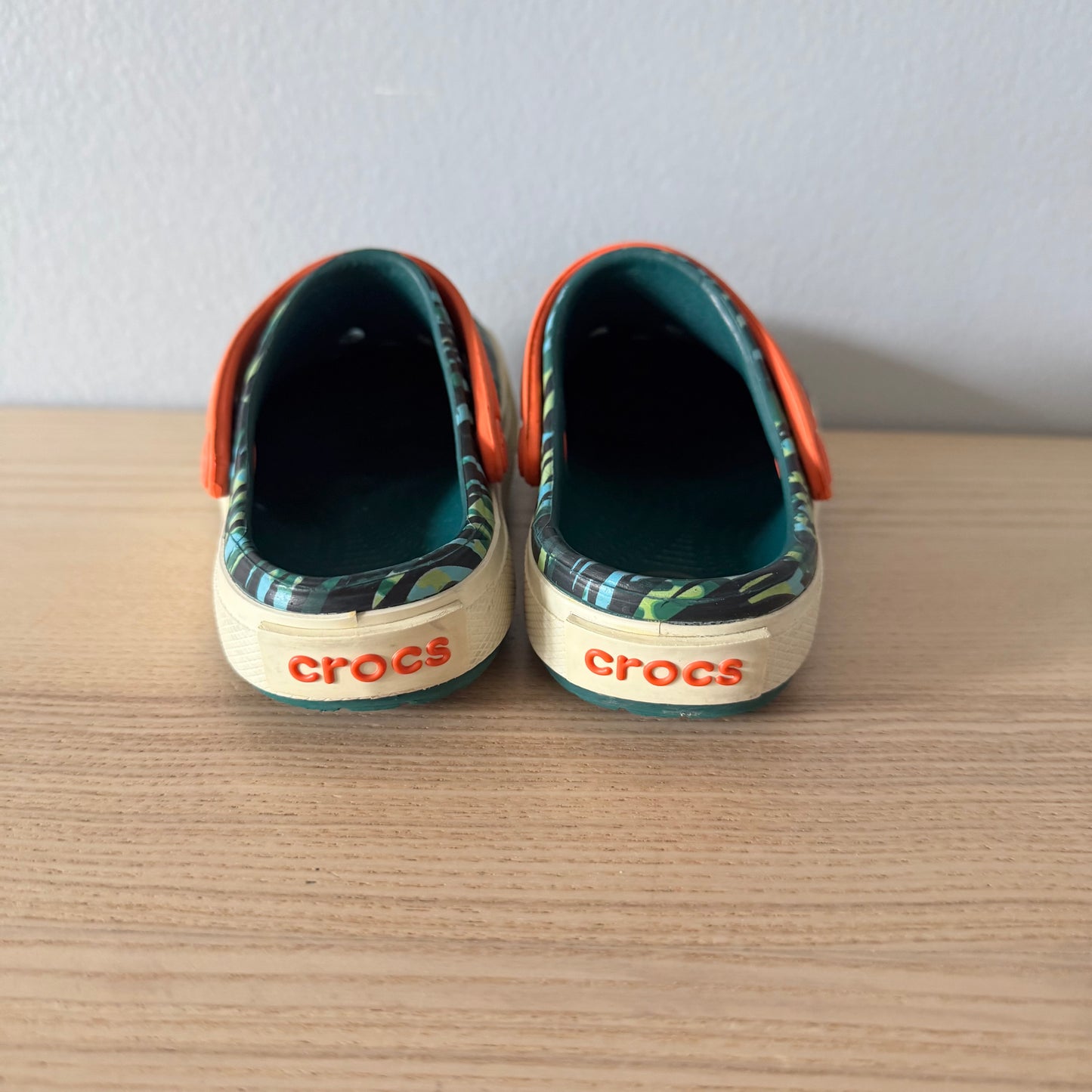 Crocs / Sandales / US8-9