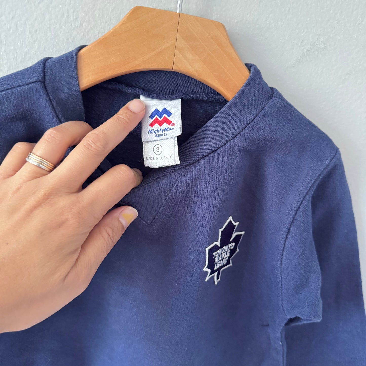 Vintage NHL / Toronto Maple Leafs sweatshirt / 3Y