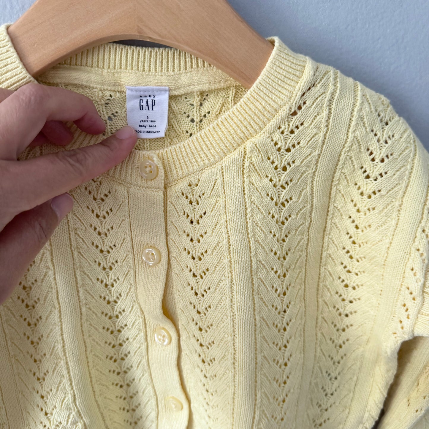 Gap / Light yellow cotton knit cardigan / 3Y
