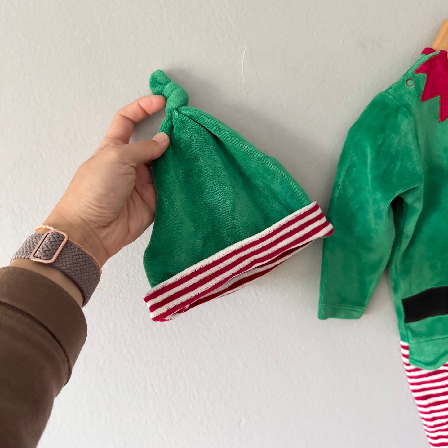 Next / Elf velour romper & hat set / 6-9M