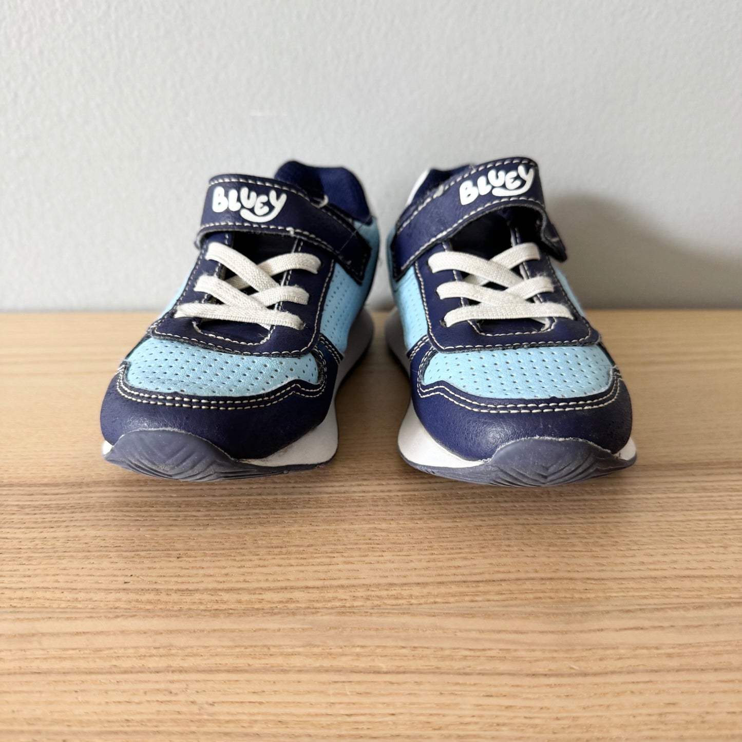 Bluey / Sneaker / US10