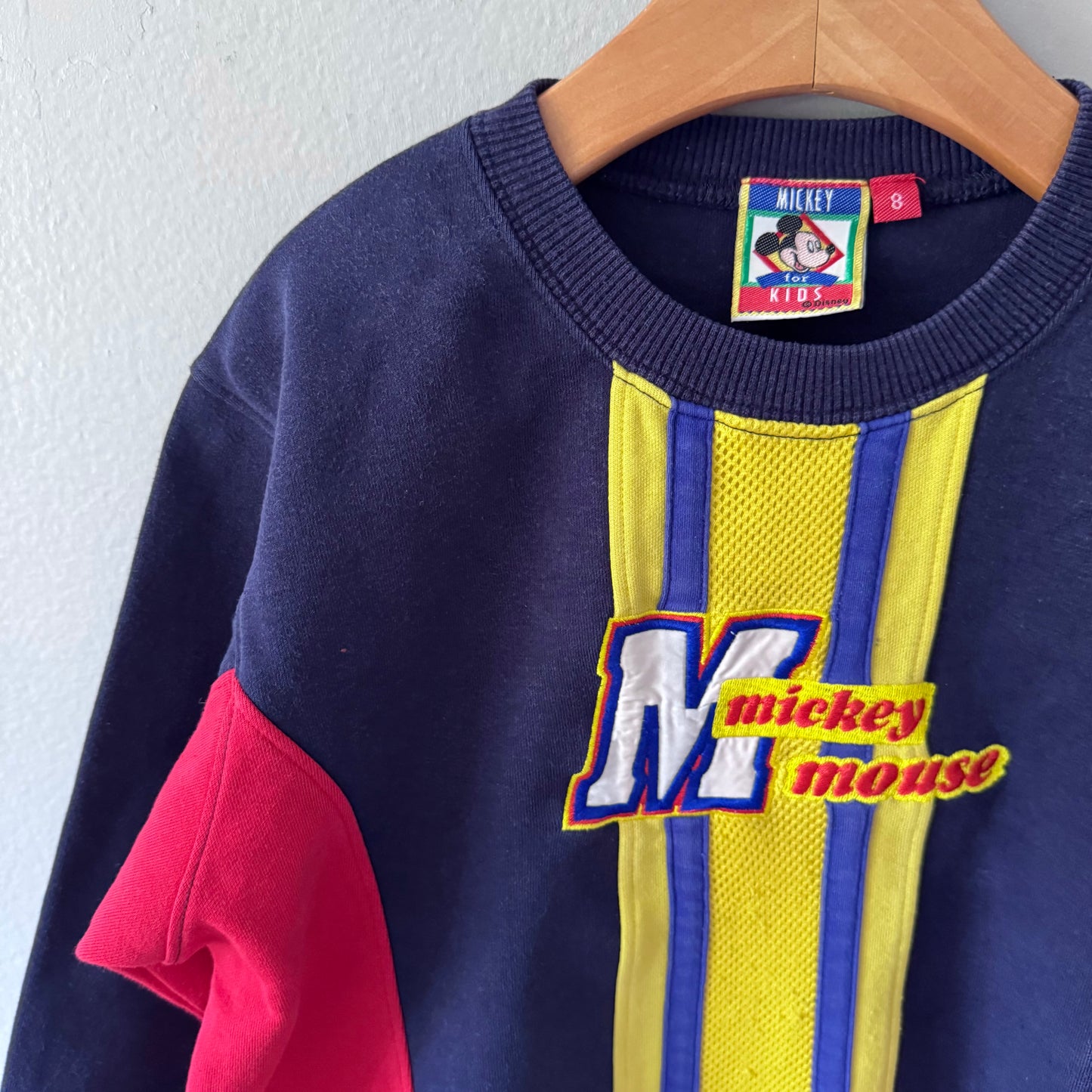 Vintage Disney / Navy red sweatshirt / 8Y(Fits 7T)