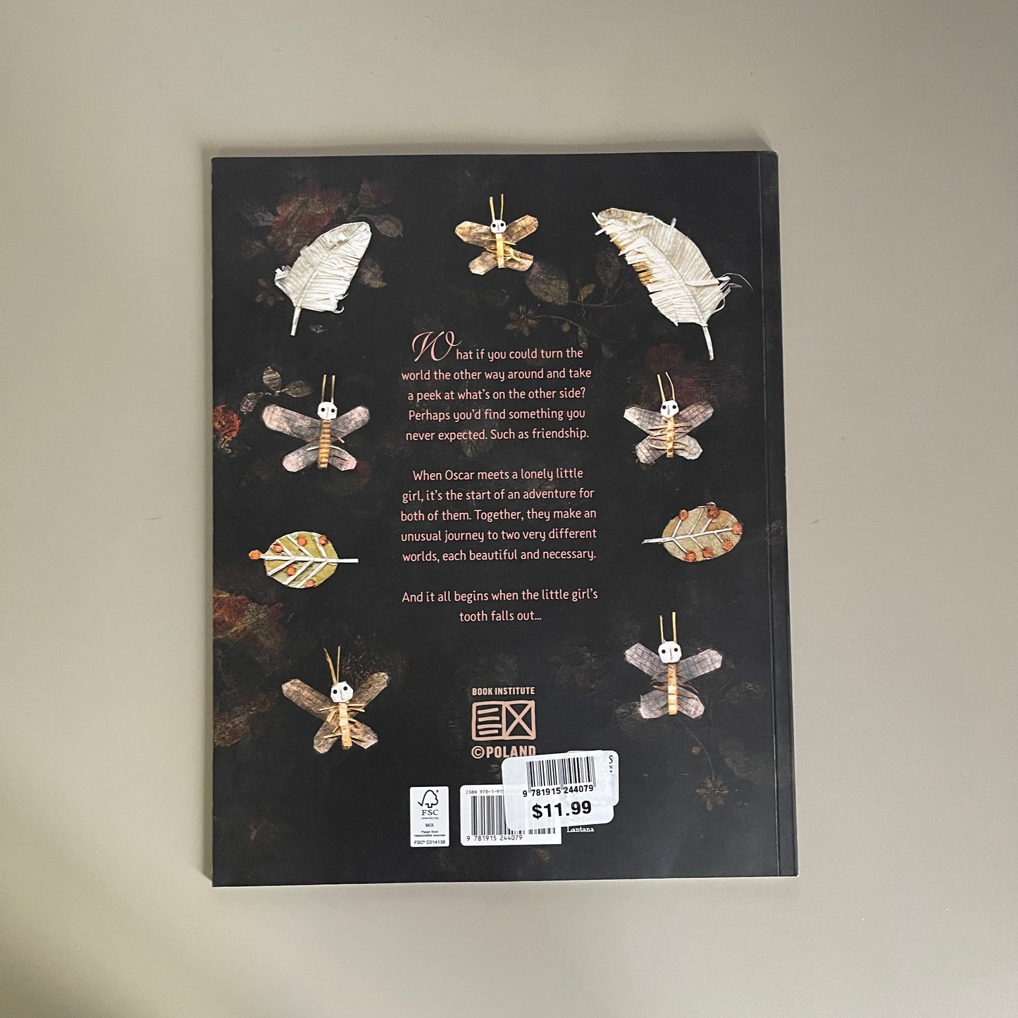 [Brand New] Oscar Seeks a Friend / Pawel Pawlak