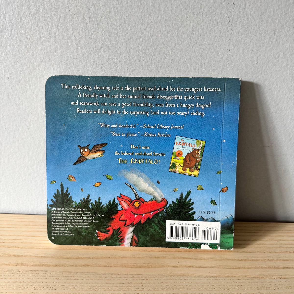 Room on the Broom / Julia Donldson & Axel Scheffler