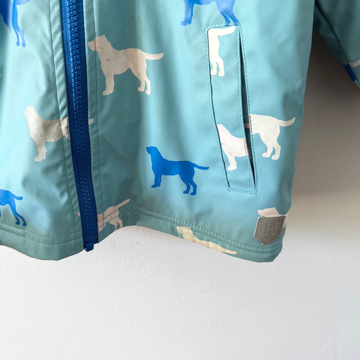 Hatley / Light blue sherpa lined rain jacket / 3Y