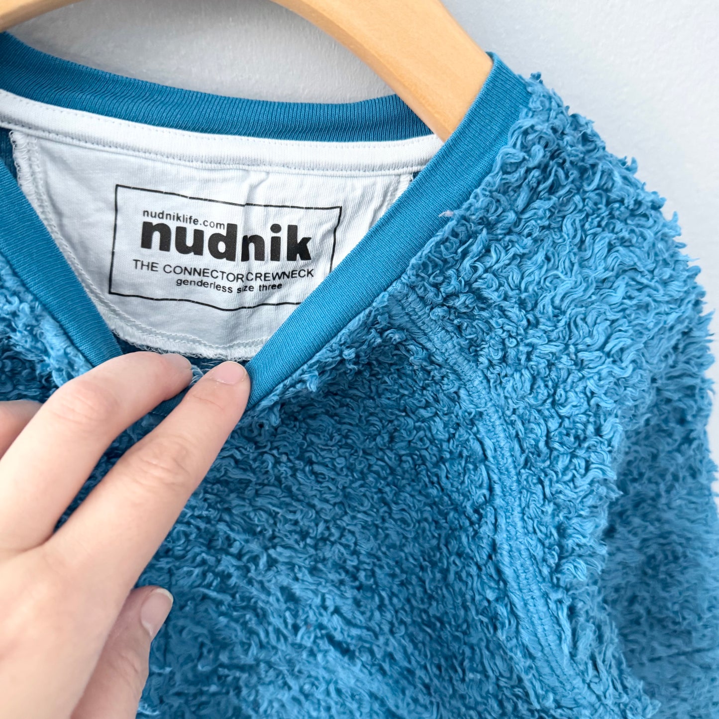 Nudnik / Sweat-shirt polaire bleu / 3A