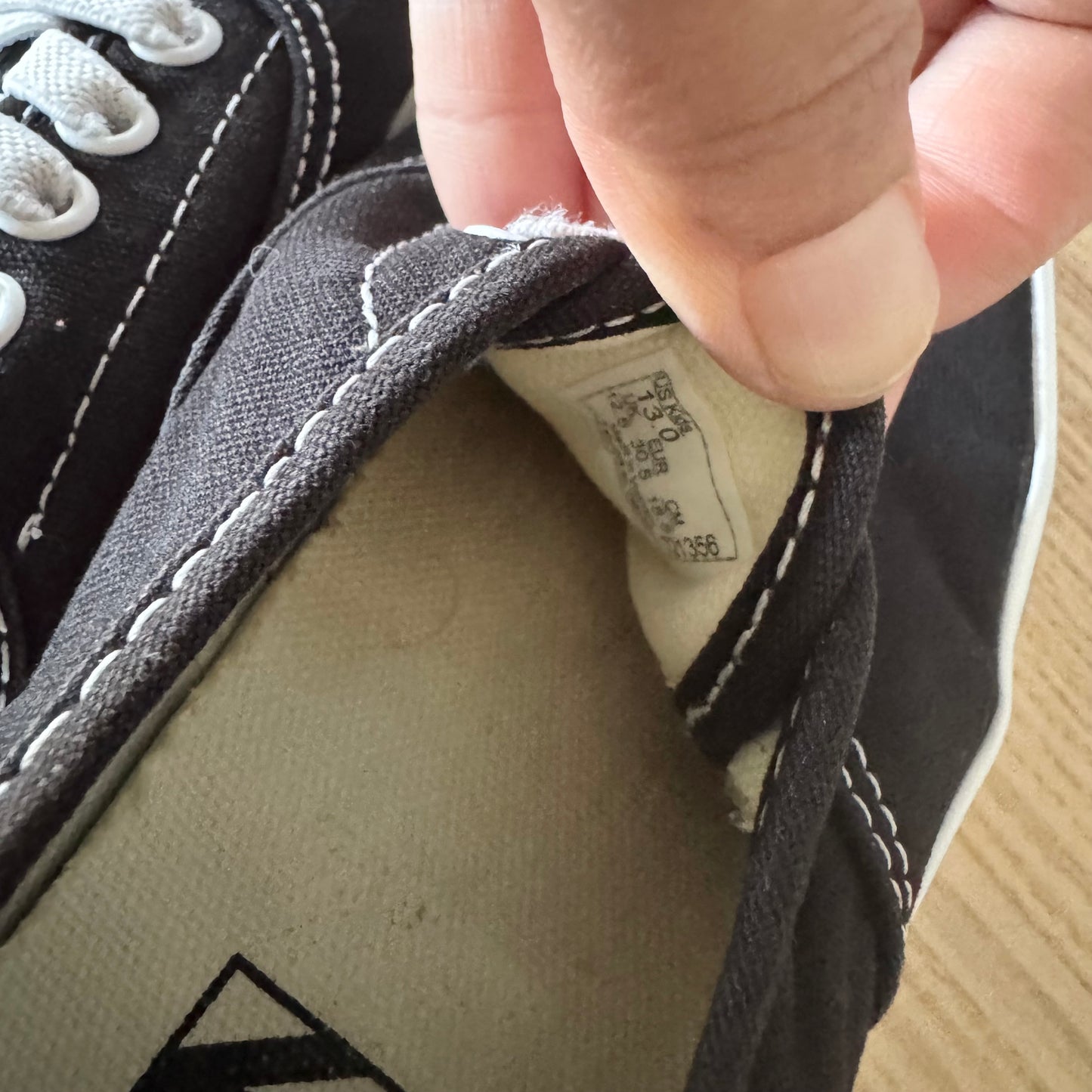 Vans / Sneaker / US13