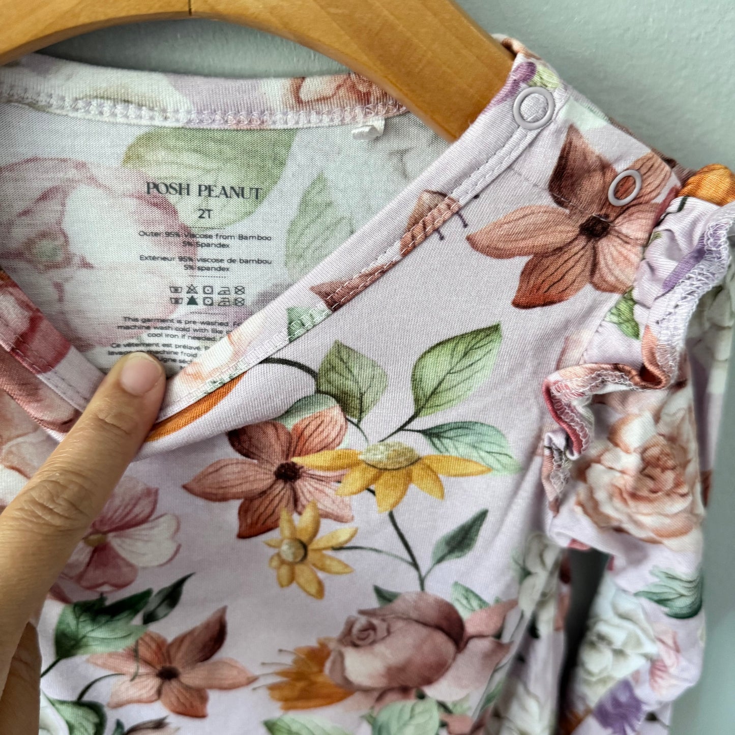 Posh Peanut / Floral long sleeve romper / 2T