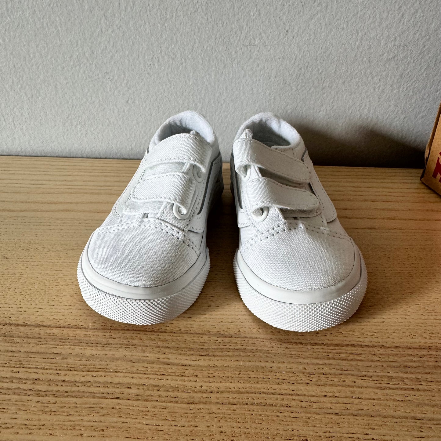 Vans / Old Skool V / US4.5 - New in box