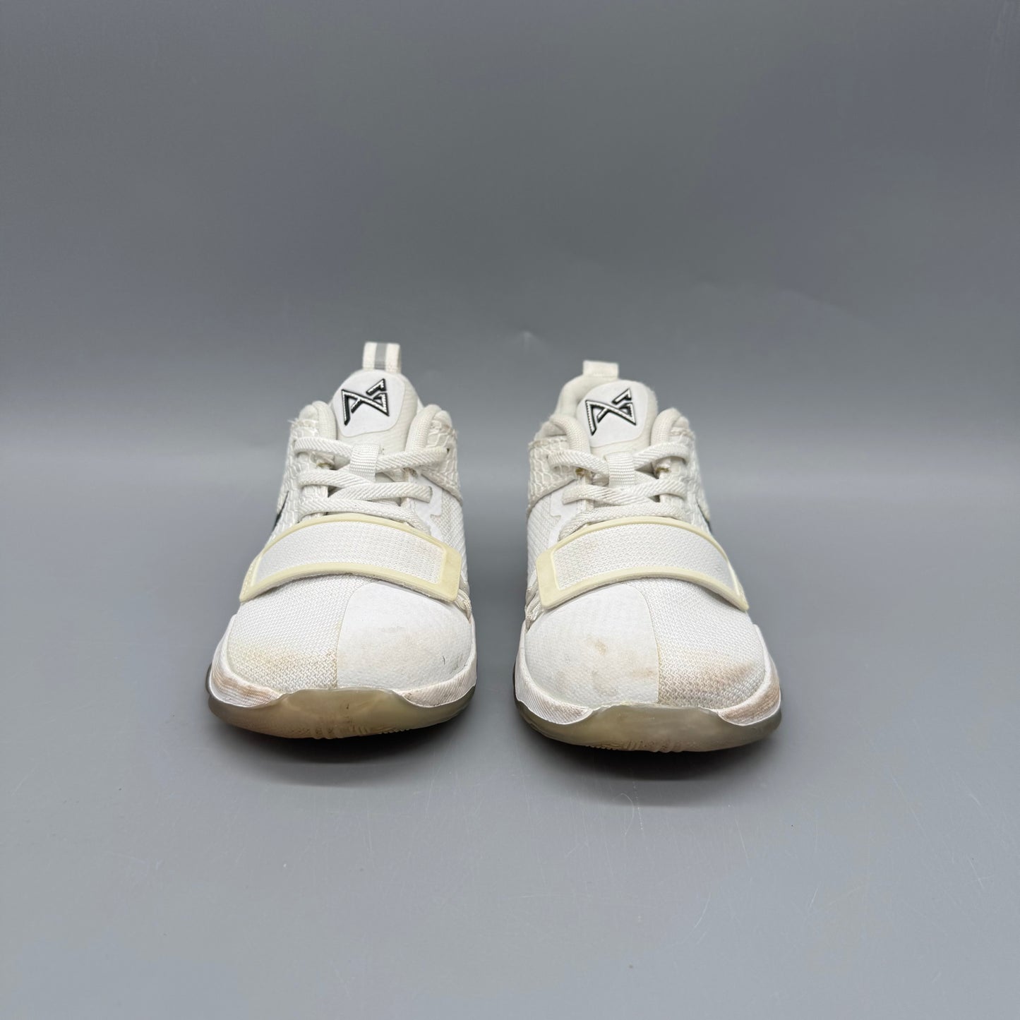 Nike / Running Shoes / US7