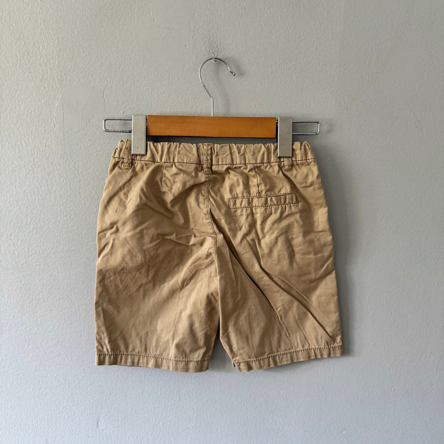 H&M / Chino shorts / 5-6Y