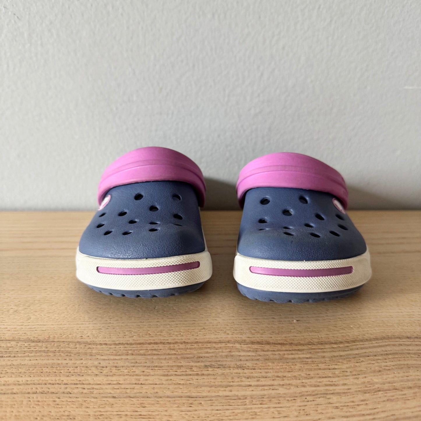 Crocs / Navy/Purple clog / US6-7