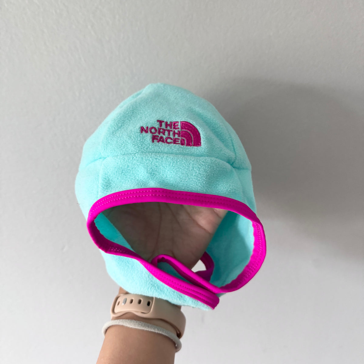 The North Face / Blue x pink fleece cap / 0-12M