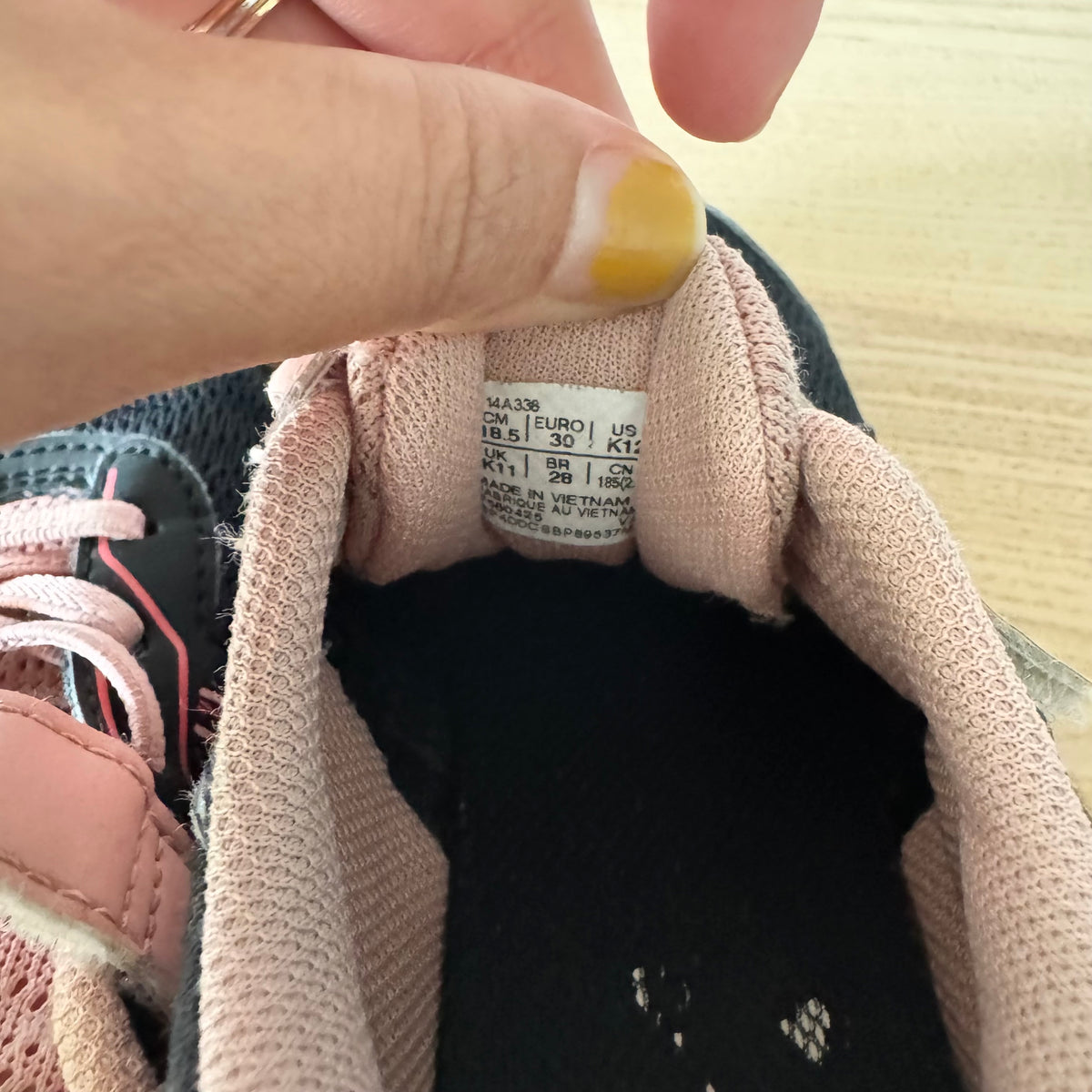Asics / Sneaker / US12