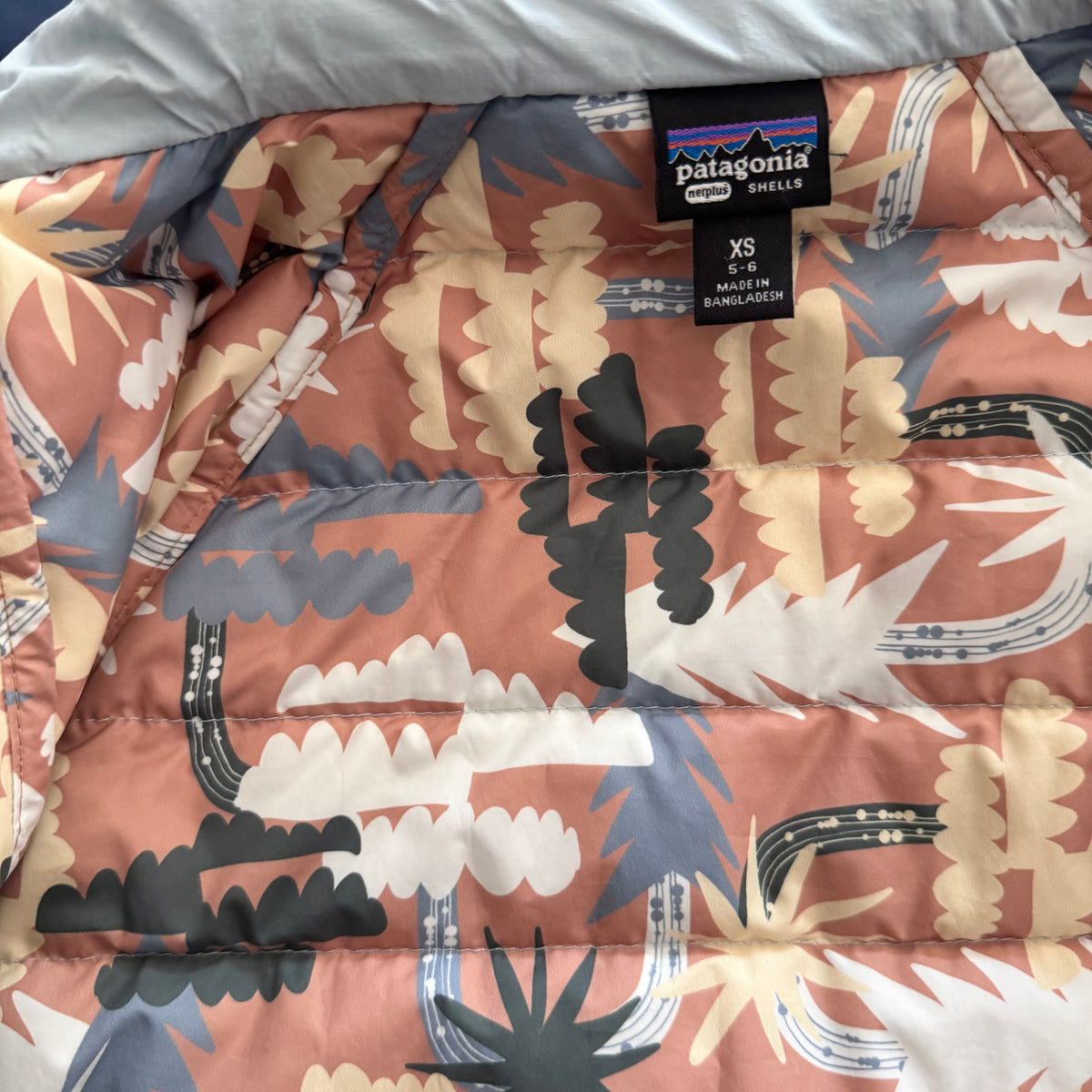 Patagonia / Kids' Down Sweater™ Jacket / XS(5-6Y)