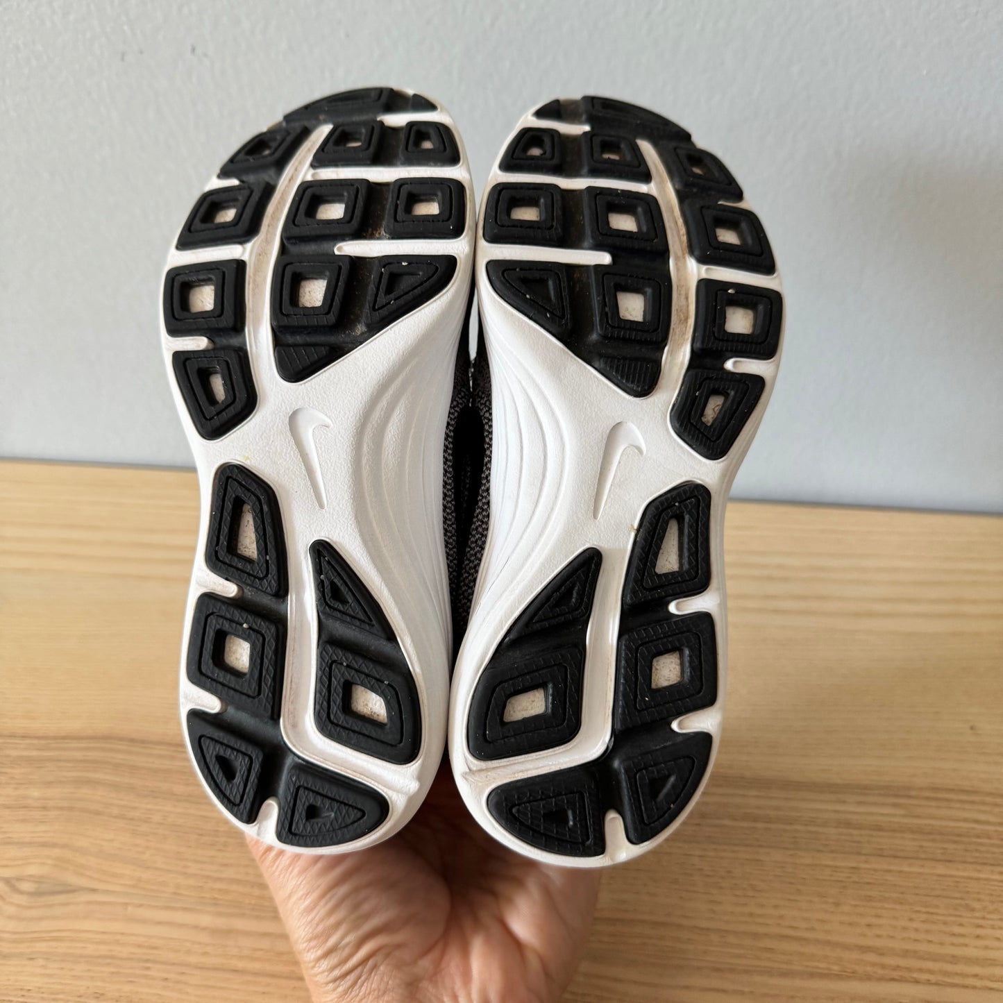 Nike / Sneakers / US12