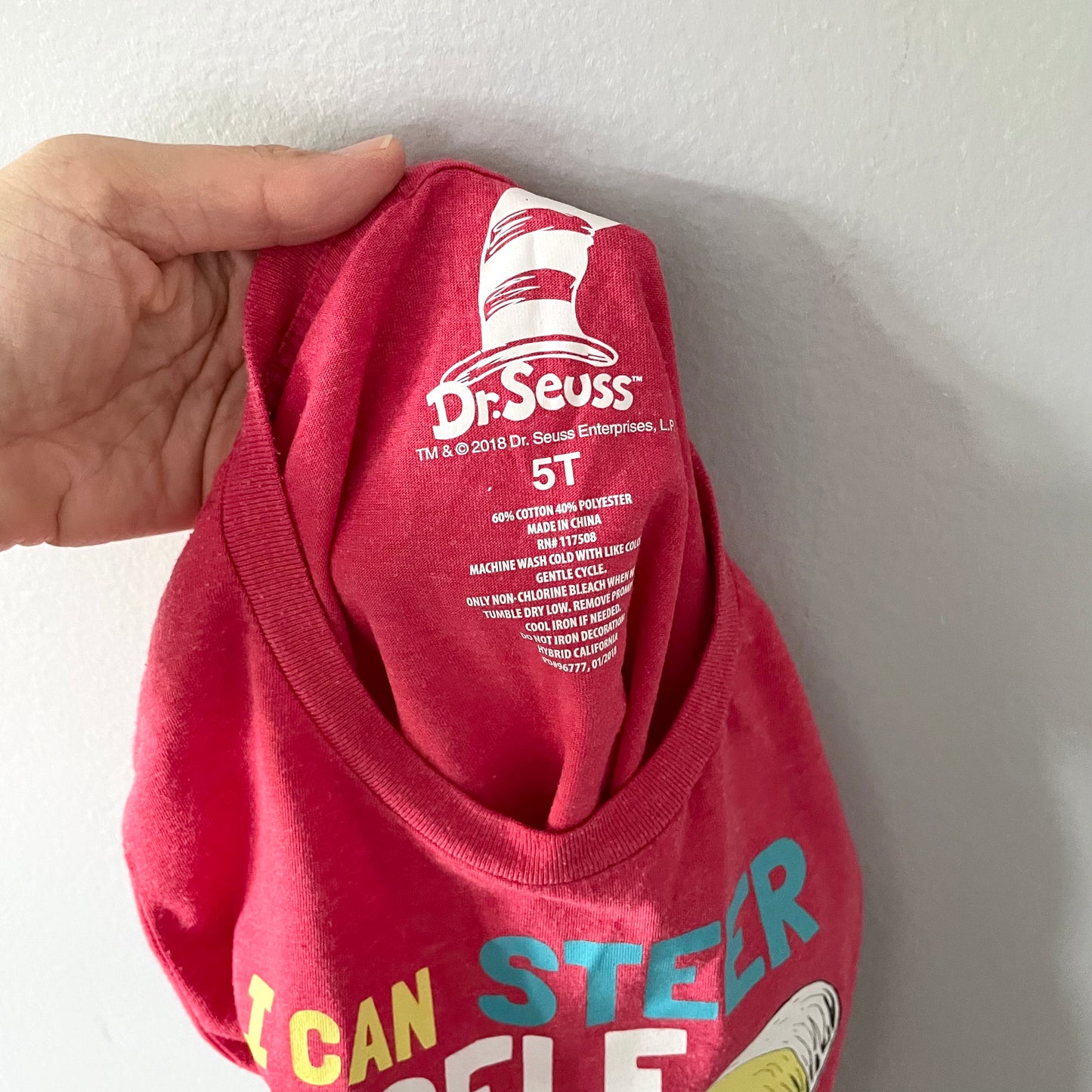 Dr. Seuss / Red T-shirt / 5T