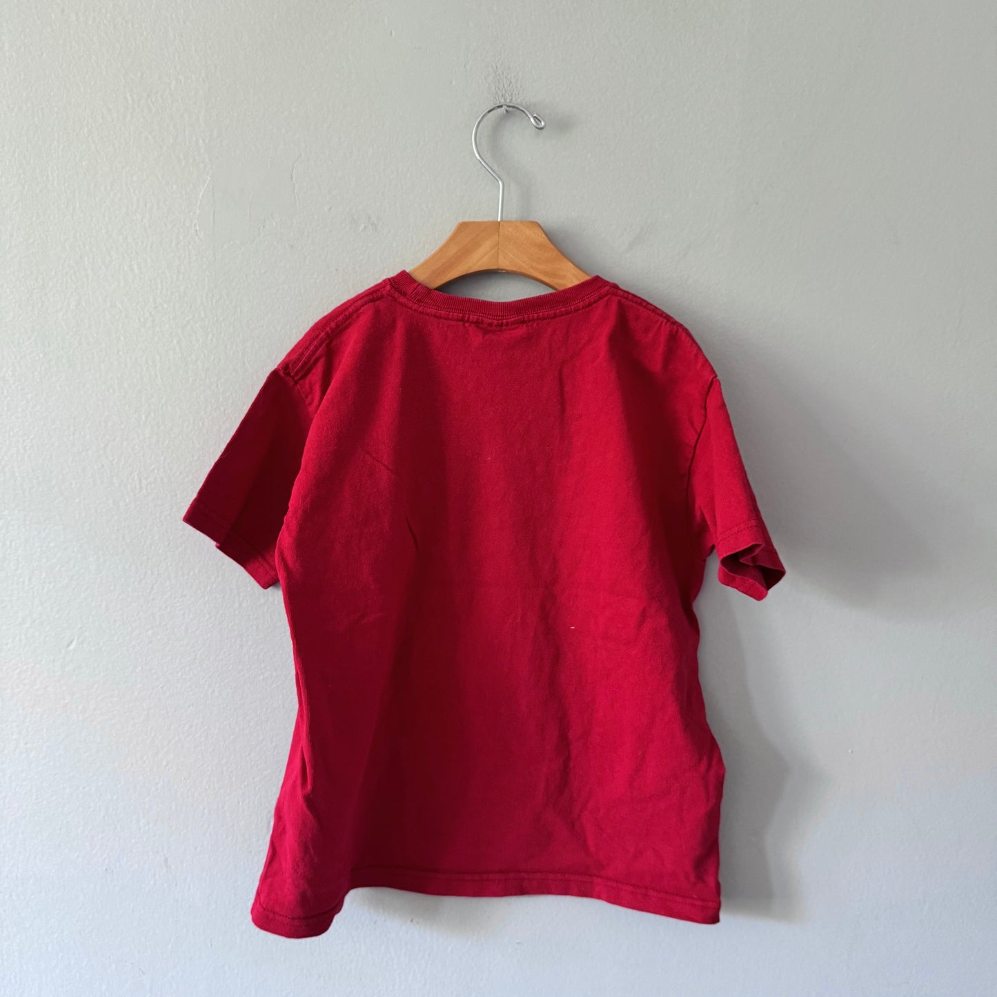 Pink Floyd / Red T-shirt / 7-8Y