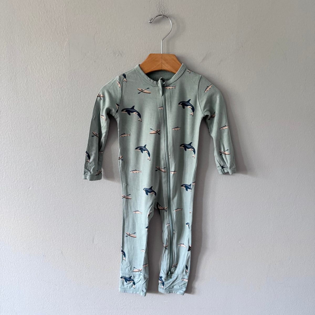 Kyte / Blue x whale romper / 12-18M