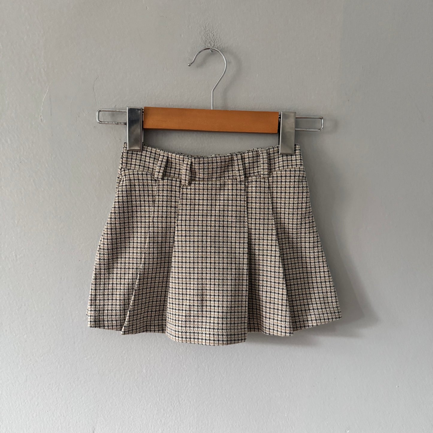 Zara / Checked skort / 6Y